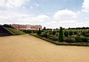 london99-hamp-gardens.jpg